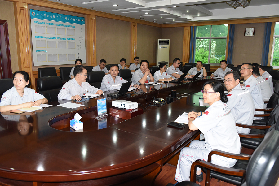 C:\Users\liangxq\Desktop\“三個報告”剛露面,鍛造廠員工為何討論的既熱烈又激烈?\鍛造廠分組討論公司黨代會報告2.jpg C:\Users\liangxq\Desktop\“三個報告”剛露面,鍛造廠員工為何討論的既熱烈又激烈?\鍛造廠分組討論公司黨代會報告2.jpg